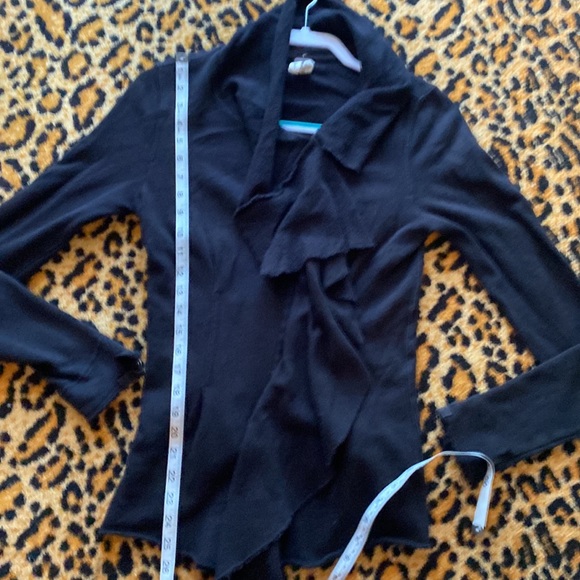 We the Free Free People “Ebb & Flow” black ruffle Zip up thumb holes jacket XS - Picture 11 of 12